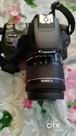 Canon 200D with extra lens