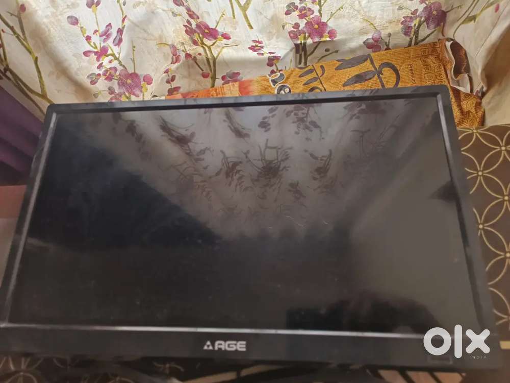 Small Television 19 inch