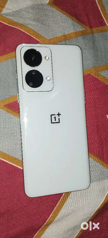 Nord 2T5G 8 128