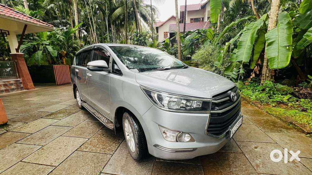 Toyota Innova Crysta 2.4 G Plus MT 8 STR, 2020, Diesel