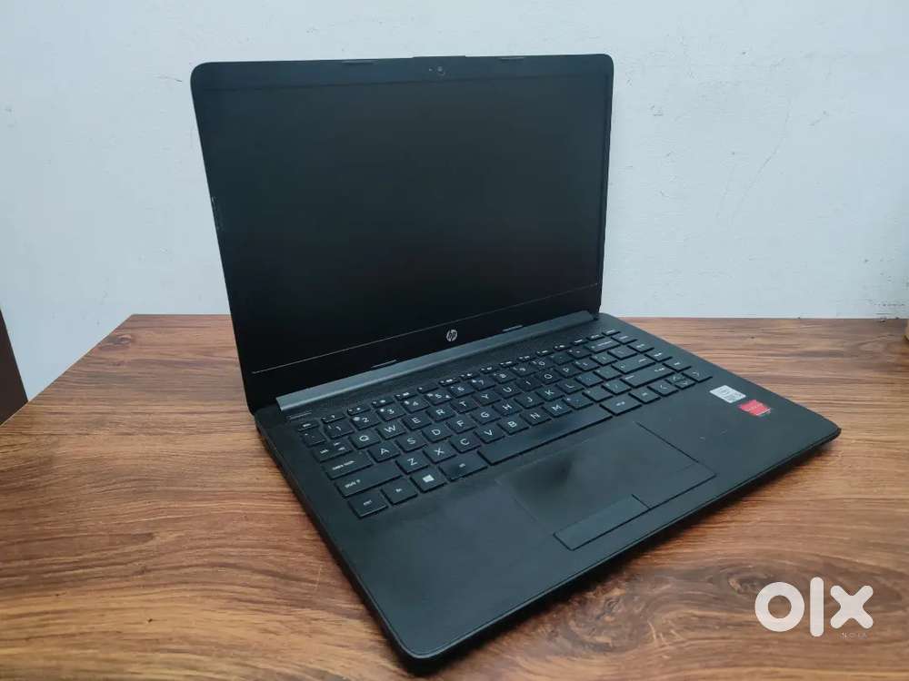 HP 14 CF2224 / Core i5 / 2GB Graphics / 16GB RAM / 256GB AAD / 14