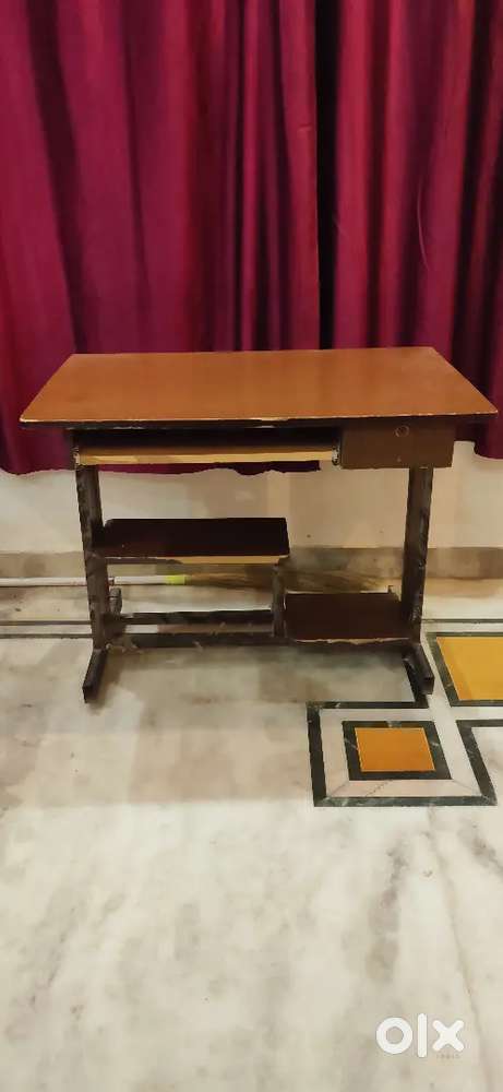 New condition Dressing & computer table for sell .