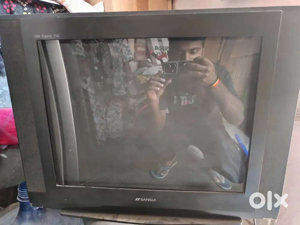 Sansui Color TV 2018 model not very much used ,it is in best condition