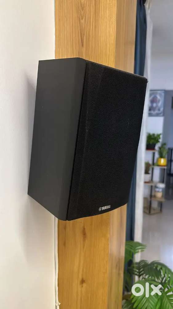 YAMAHA + Sound King 4 speaker package 100-120 Watta RMs Speakers 8-Ohm