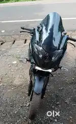 Bajaj pulsar 220