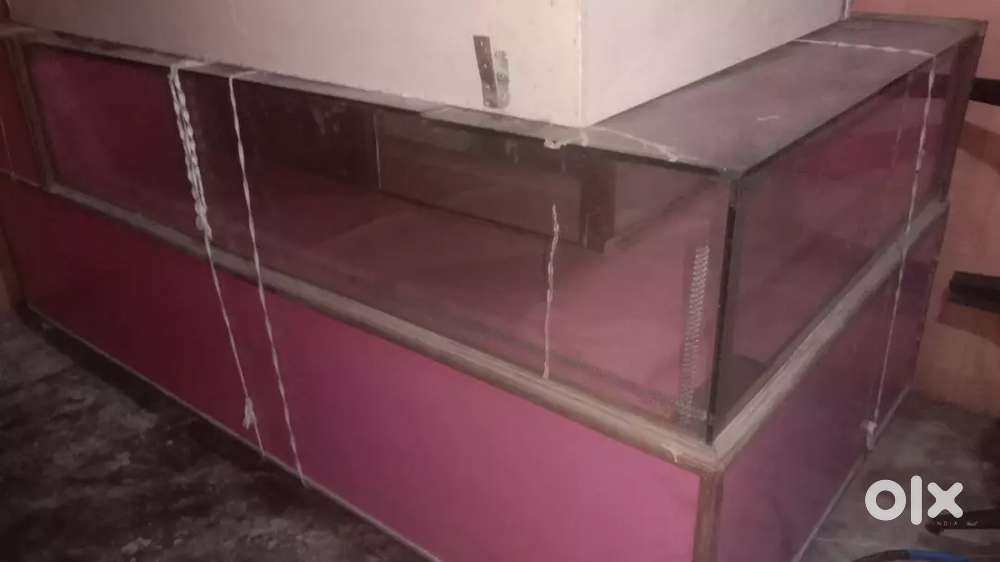 A wooden glass Counter