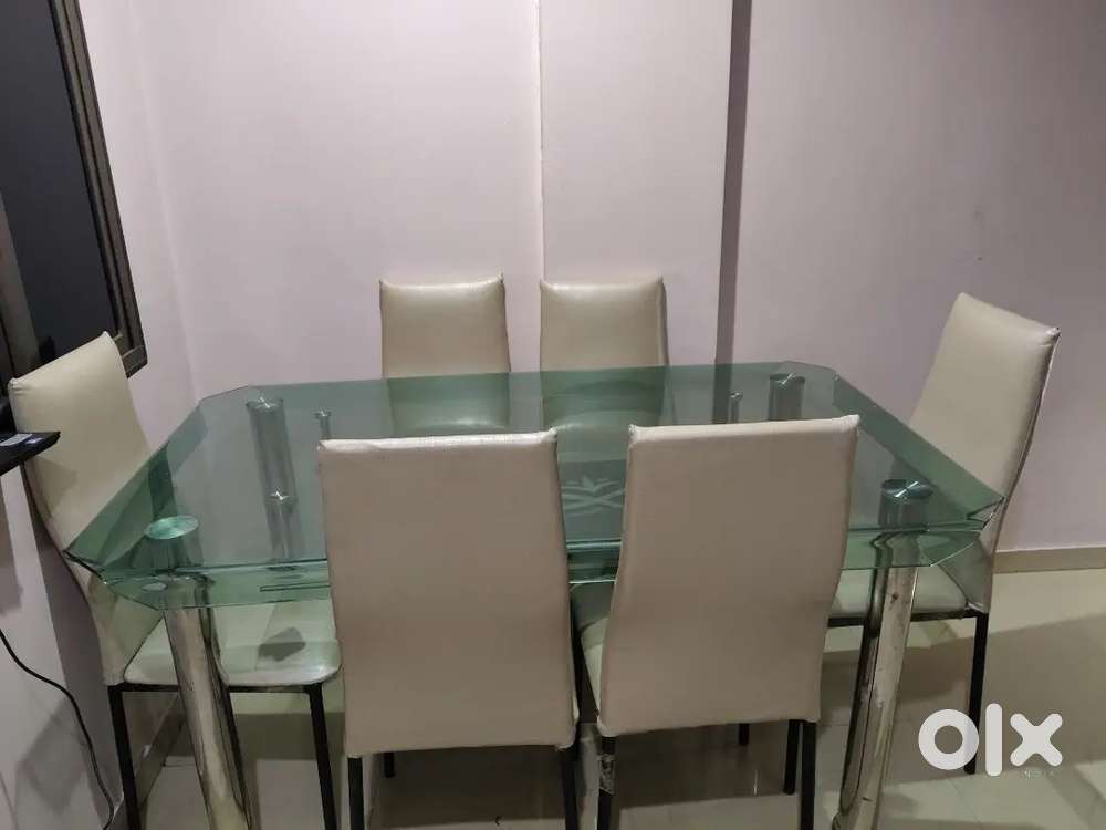 Dining Table with Leather 6 seater chairs