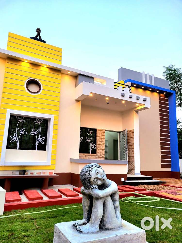 Newly Constructed Bungalow with Wide Open Garden Areas