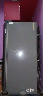 Whirlpool Fridge 180L