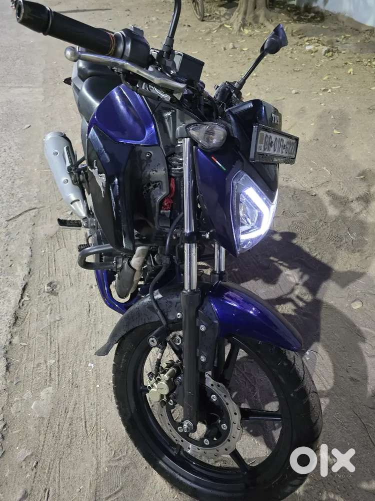 Tvs raider 125 spli seat disc
