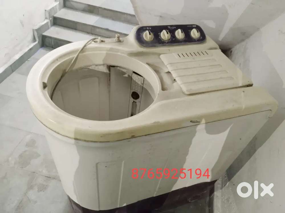 Whirlpool Washing Machine (working condition good)