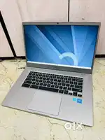 Samsung laptop Top condition