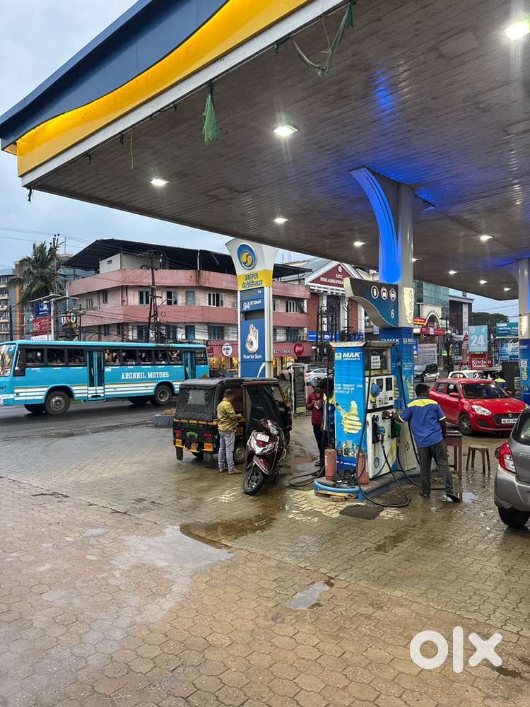 Petrol filling staff wanted