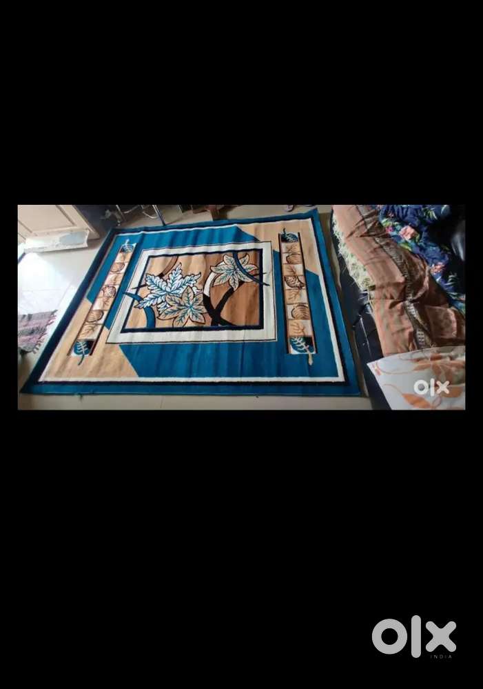 Main hall Rug 180 meters breadth 230 meters length
