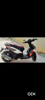 Aprilia SR 150