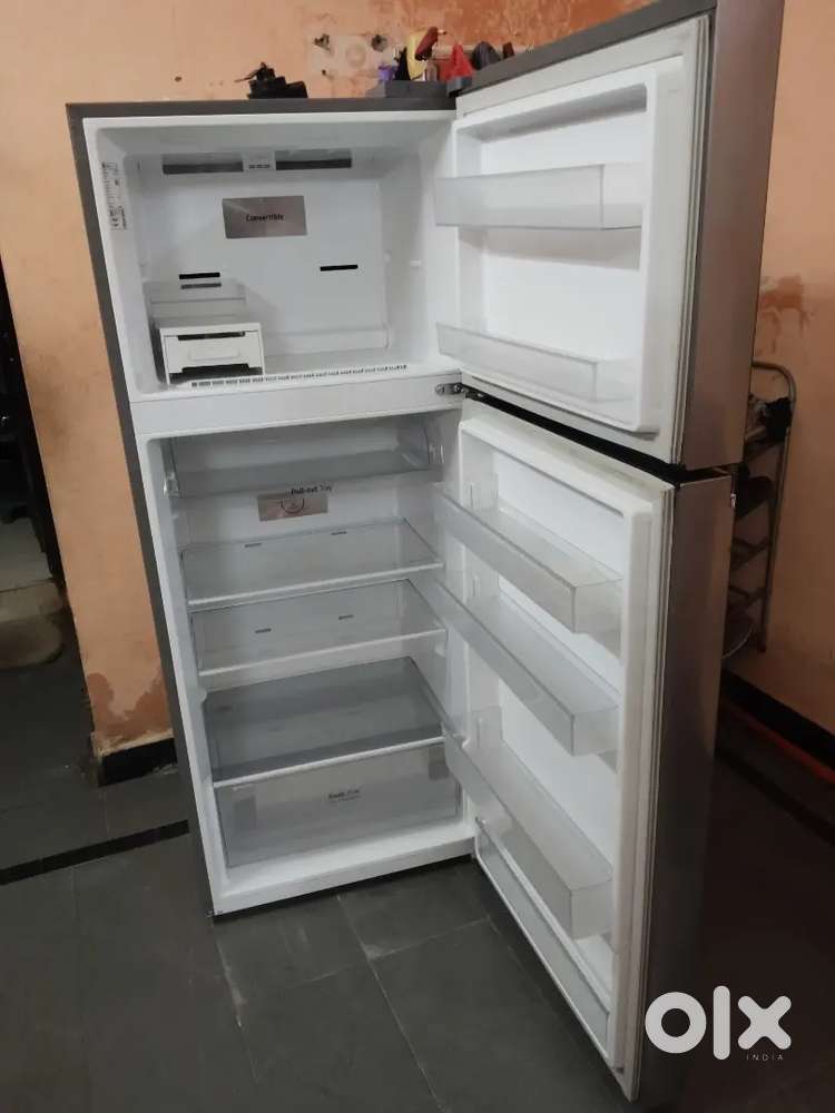 New lg refrigerator