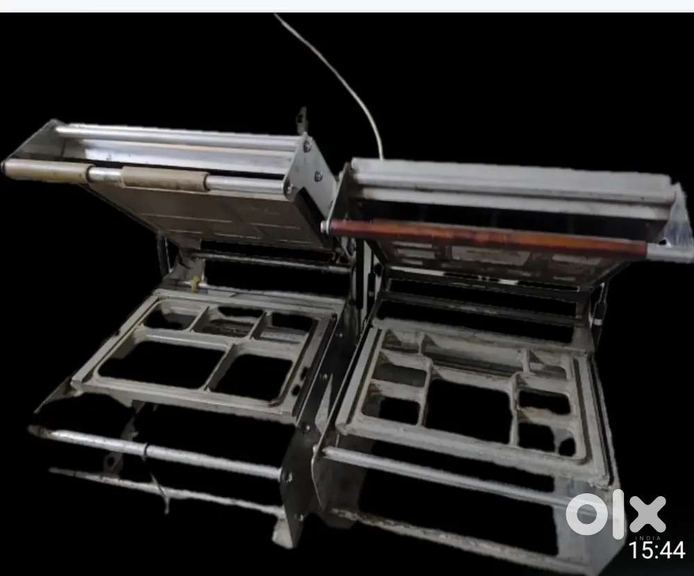 2 Thali packing/sealing machine