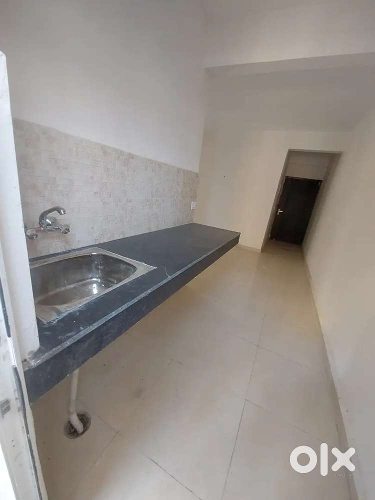 2bhk unfurnished flat sector 37D