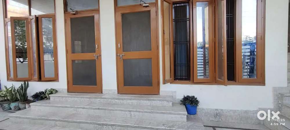 Ground floor rent 3bhk