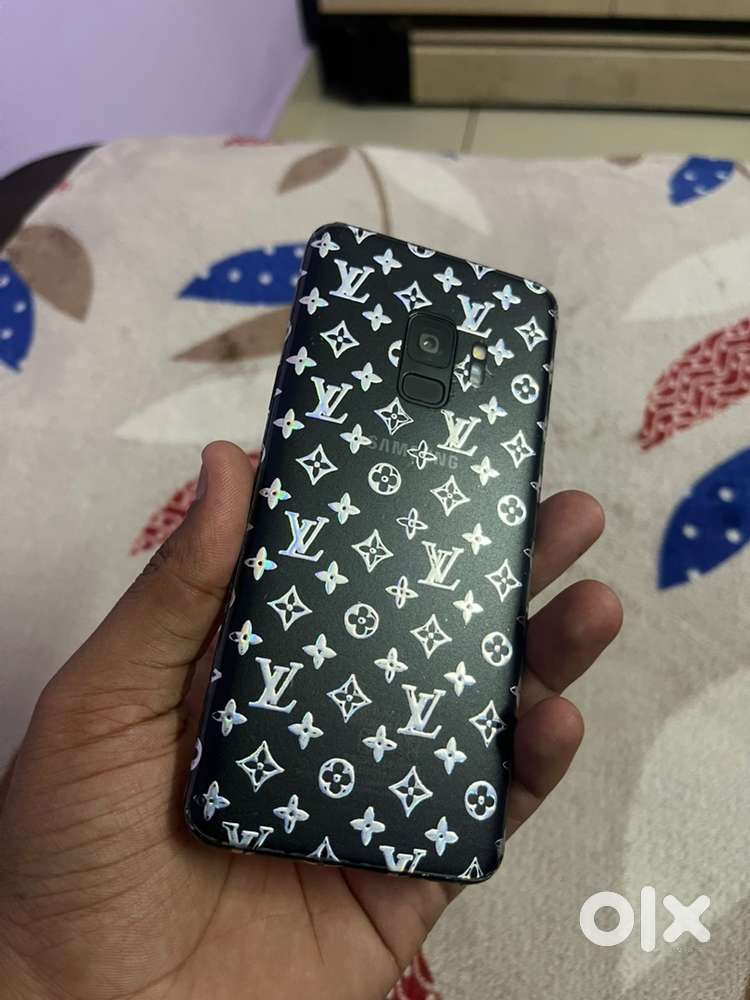 Samsung s9 4/64 Gb