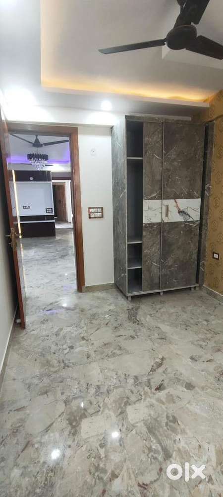 2BHK 1050sq.ft Falts In Noida 104/73