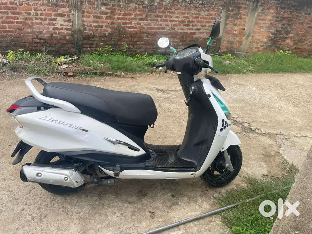 Scooty destini 125 model