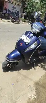 Access 125 bluetooth version