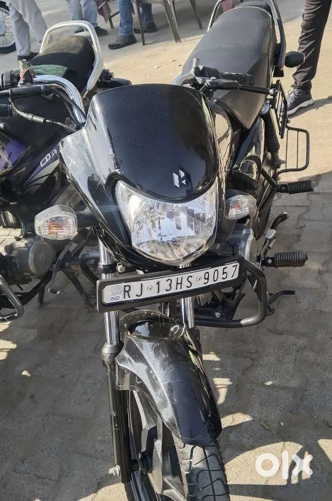 Hero HF DELUXE 2021 model 8700 km
