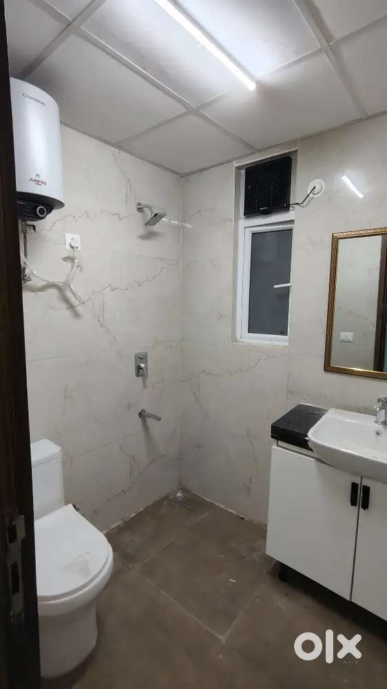 Dlf regal gardan sector 90