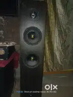 Amplifier with towers and jbl sub