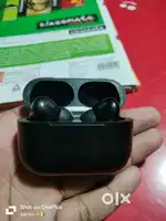 Ari buds headphones