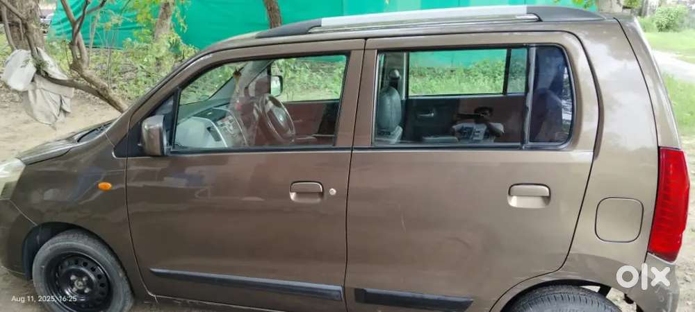 Maruti Suzuki Wagon R 2010 Petrol 14781 Km Driven Army officer used