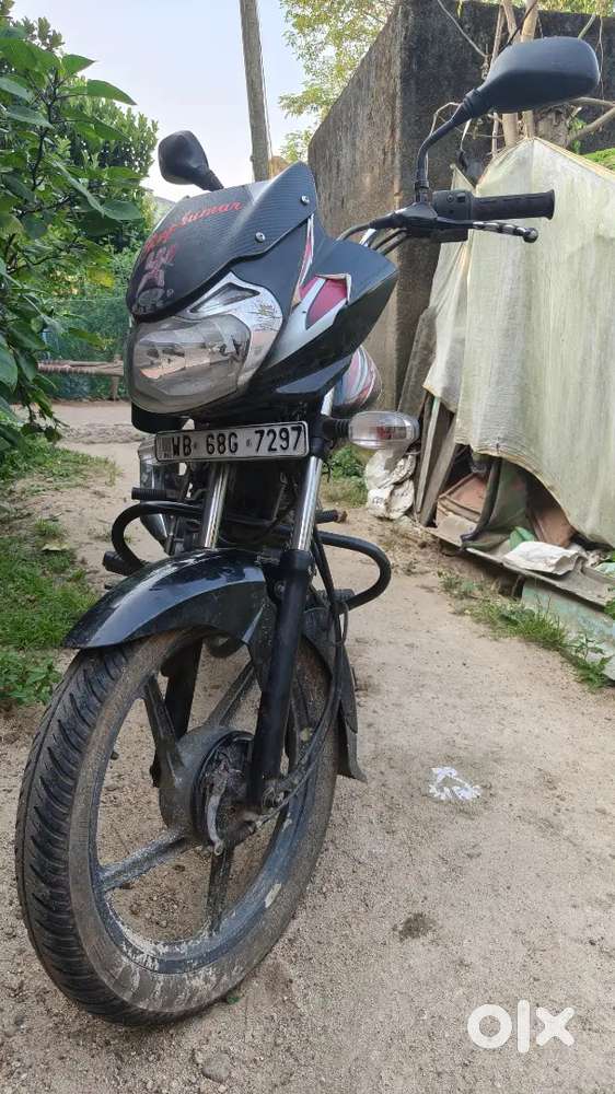 Discover 100CC Red/Black with 5 Gears