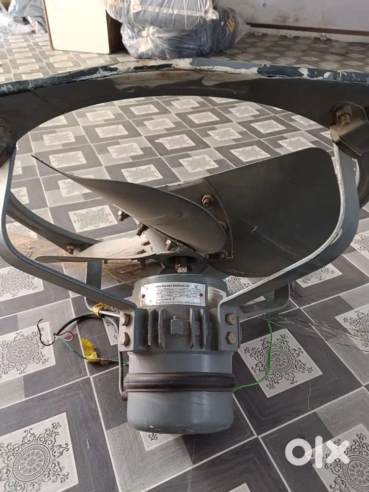 Crompton Propeller type Ac Ventilating Fan.
