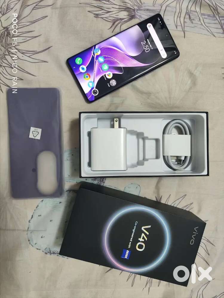 Vivo v40 5G 12GB RAM 256GB internal