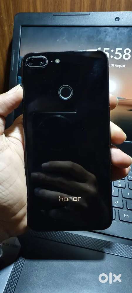 Honor 9 lite