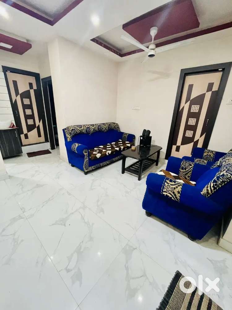 2 bhk flat for rent on em bye pass vip bazar