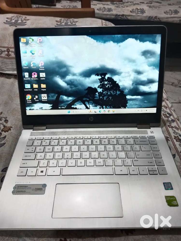 Hp pavilion 360.