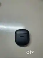 Shalem Bose Earbuds