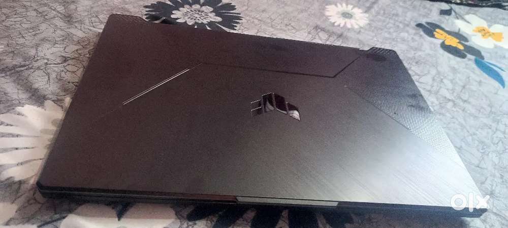 Asus i5 7 core 50000₹ only good condition