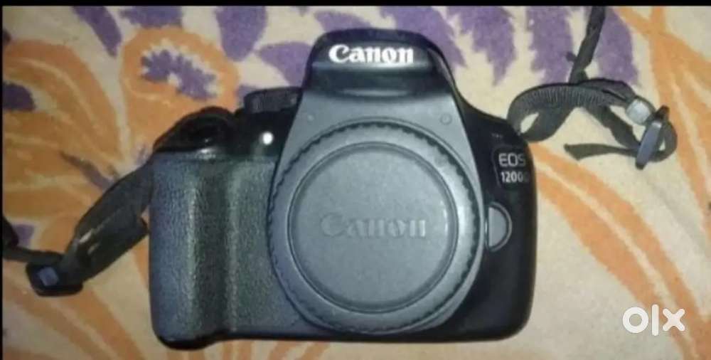 Canon 1200 D