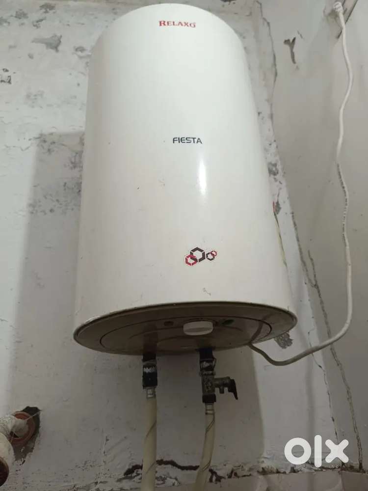 Gyser 2 One Kitchens and one Bathroom