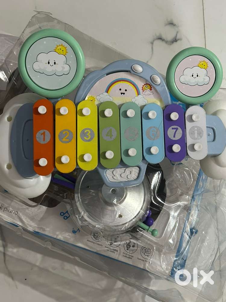 Music knock piano toy