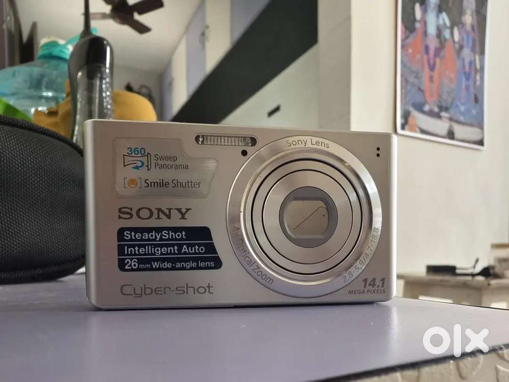 Sony Digicam (digital camera)