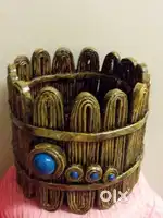 Newspaper pencil stand