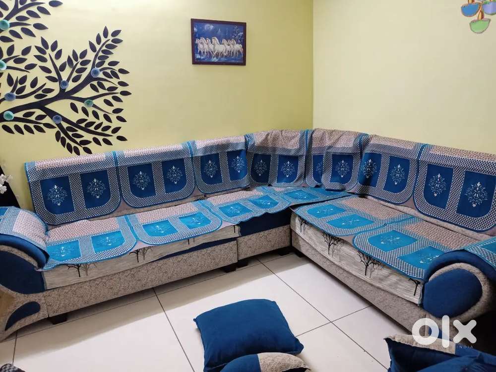 2BHK flat for sale parkview rajat City shrinath puram