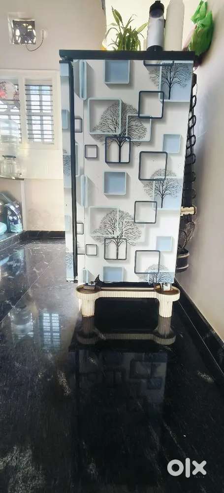Godrej  Sell price 5k immediately sell anybody want pls contact