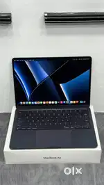Apple Macbook Air M3 8GB / 256GB Midnight