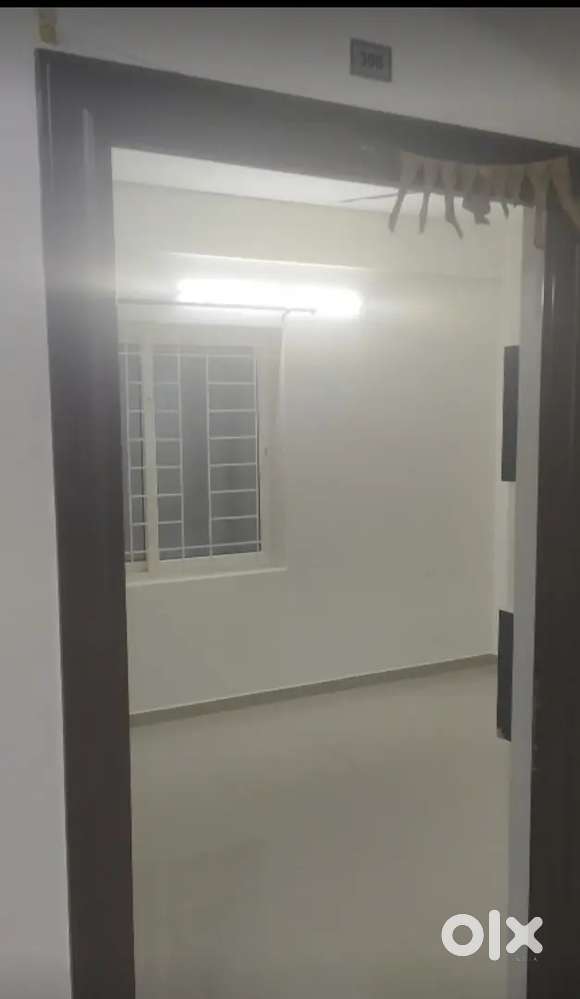 2 BHK APRTMENT FOR RENT @ KG PRIME CITY CHERANMA NAGAR NEAR TIDELPARK