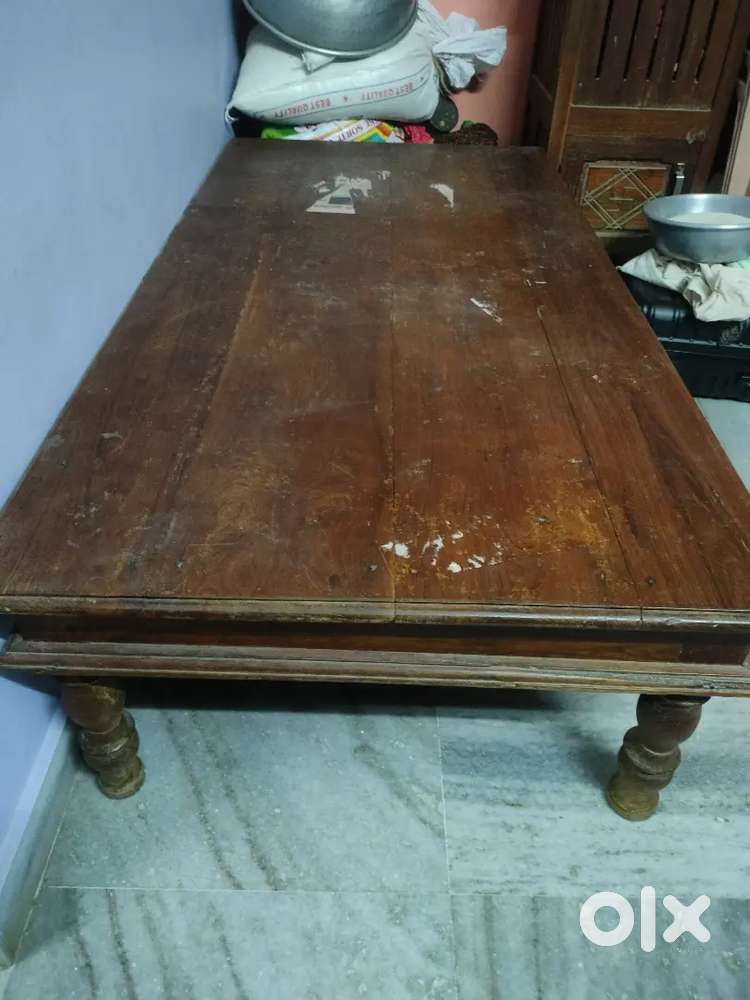 Single bed
